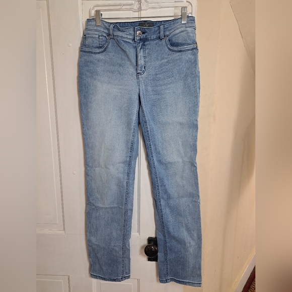 Chico's SC Lifting Slimming Jeans Size 0.5 (30) - Picture 2 of 11